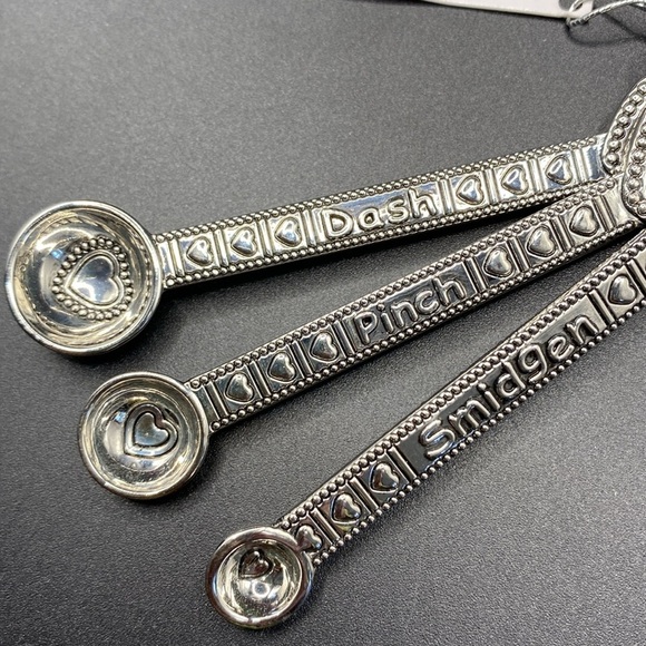 4pc Mini Hearts Measuring Spoon Set GANZ Dash Pinch & Smidgen With Hook - Picture 6 of 7